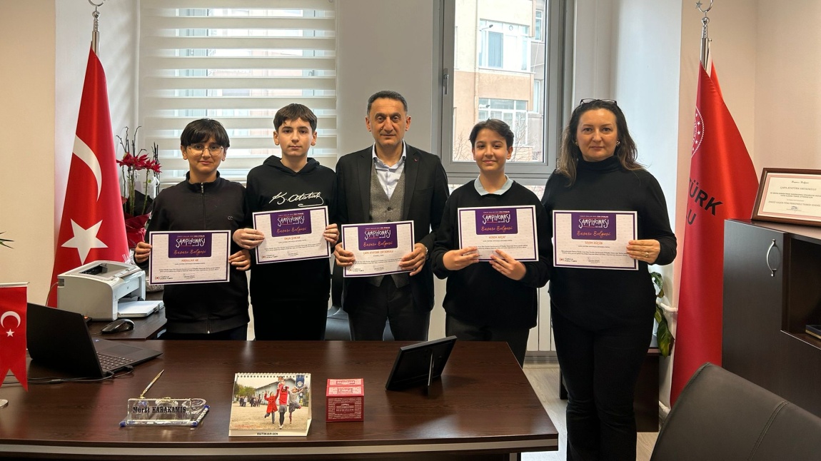 Türkiye Okullar Arası Zeka Şampiyonası'nda 3 Öğrencimiz Finale Çıktı.